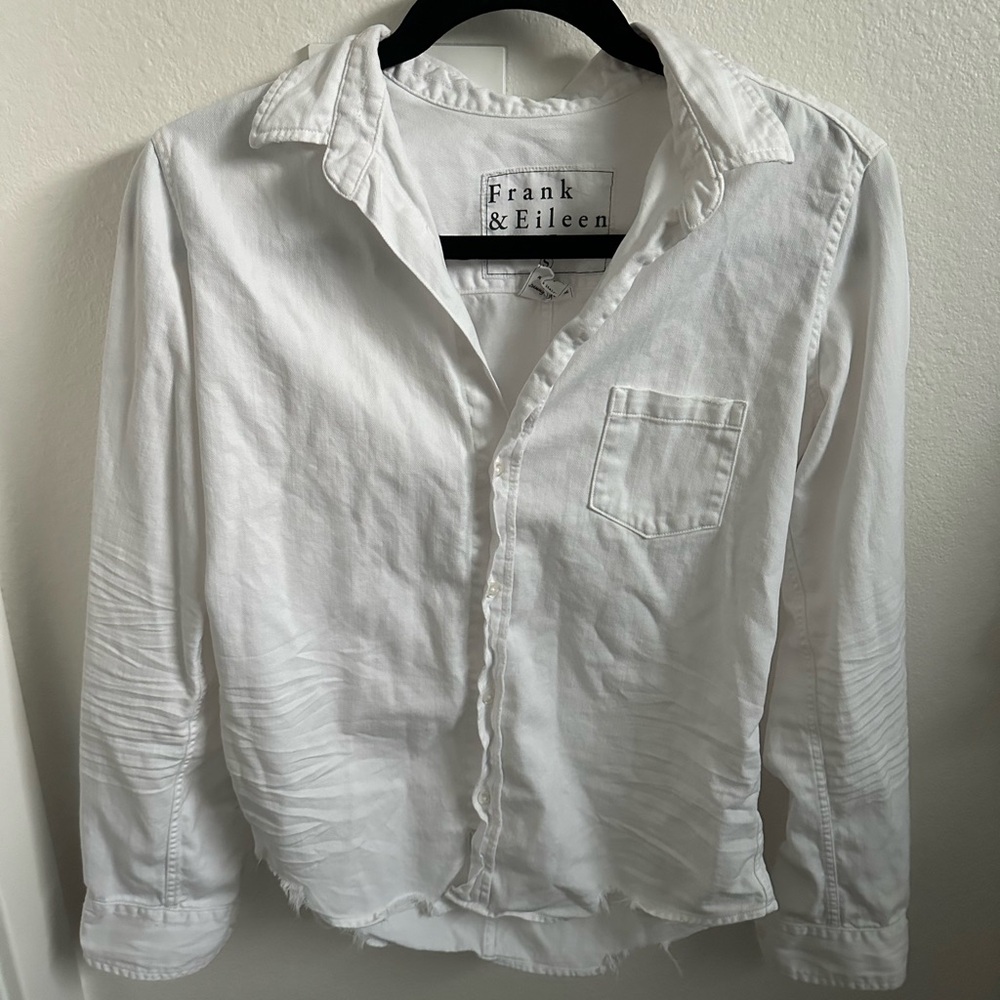 Frank & Eileen “Barry” shirt in white denim
